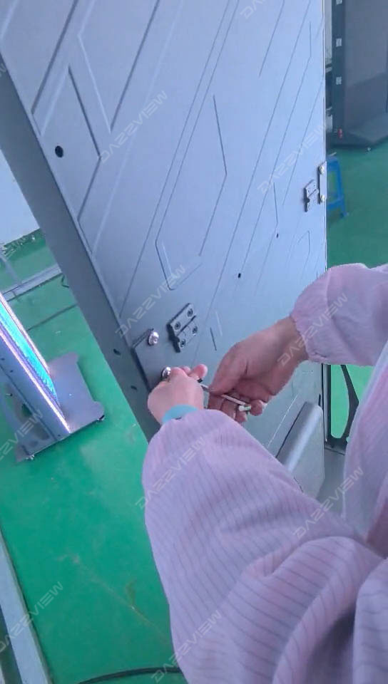 Aposter-Loosen the screws between upper and down of the LED poster screen